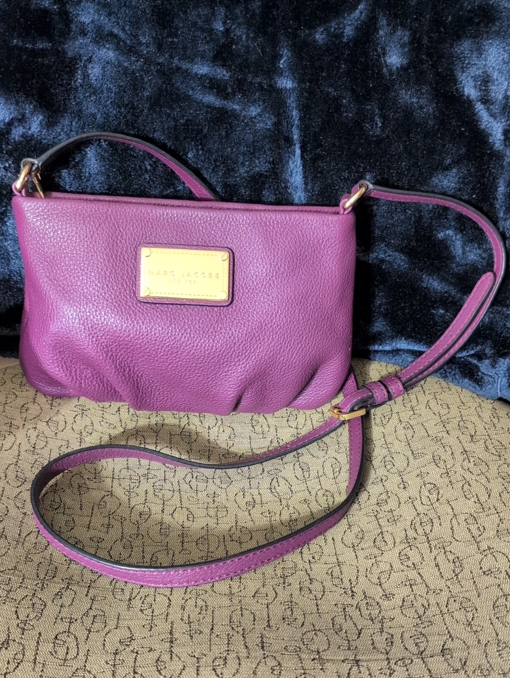 Marc Jacobs Crossbody As Is Comes With COA